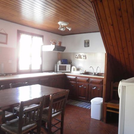 Harbour View Apartment Sými Luaran gambar