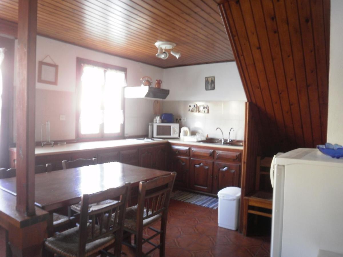 Harbour View Apartment Sými Luaran gambar