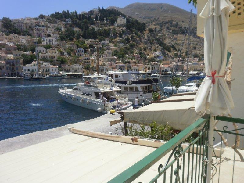 Harbour View Apartment Sými Luaran gambar