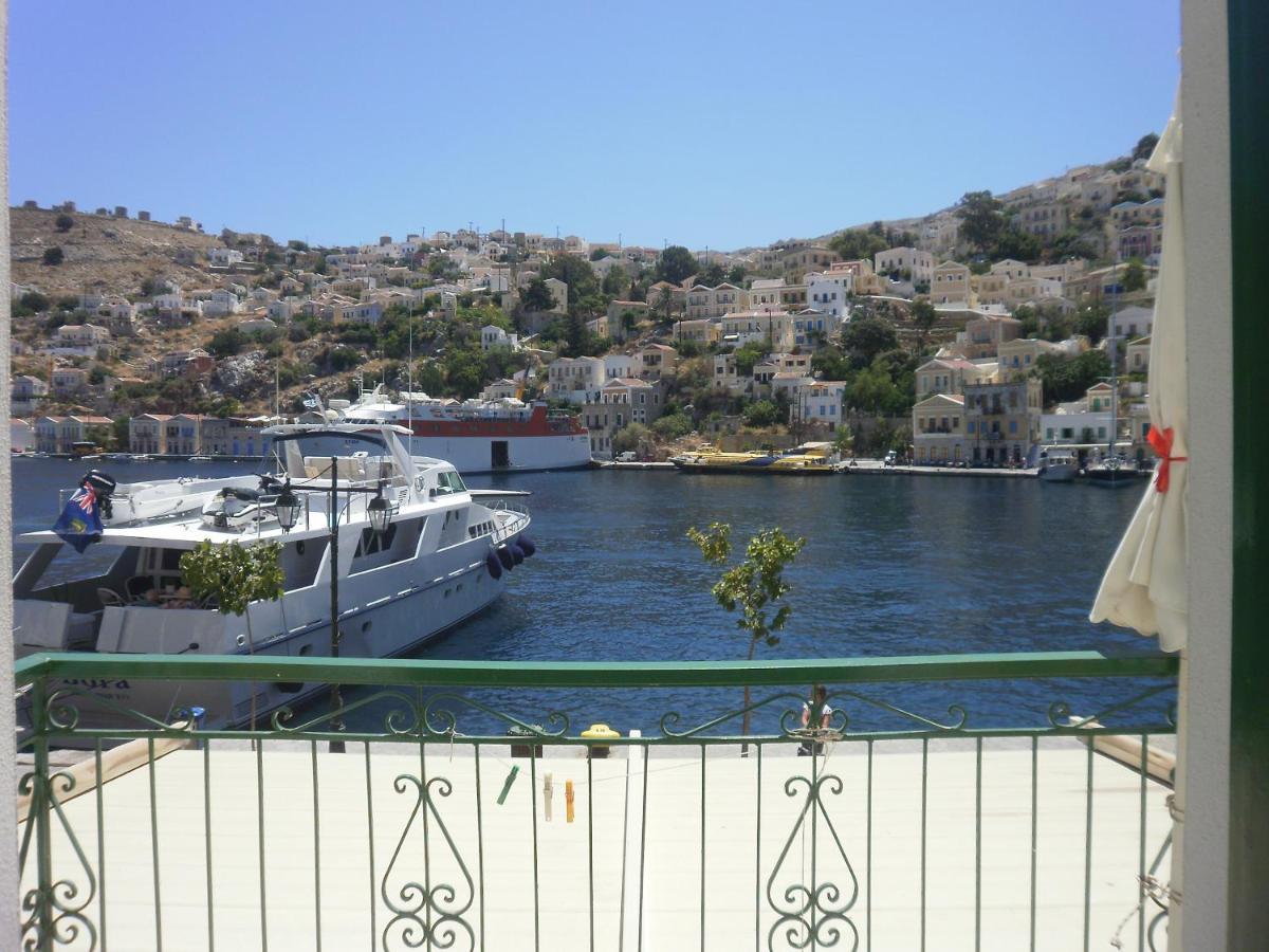 Harbour View Apartment Sými Luaran gambar