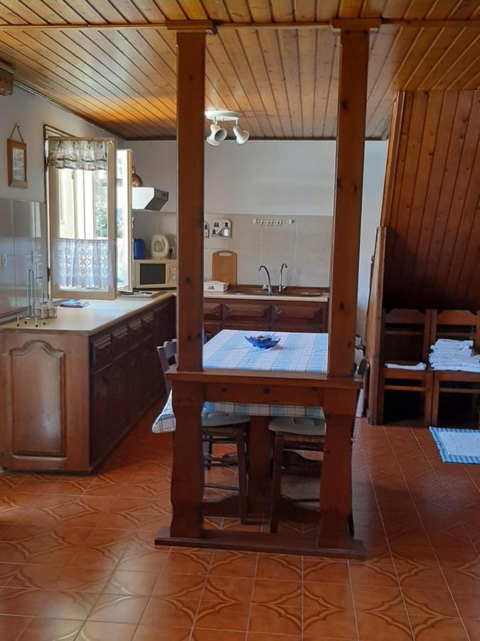 Harbour View Apartment Sými Luaran gambar